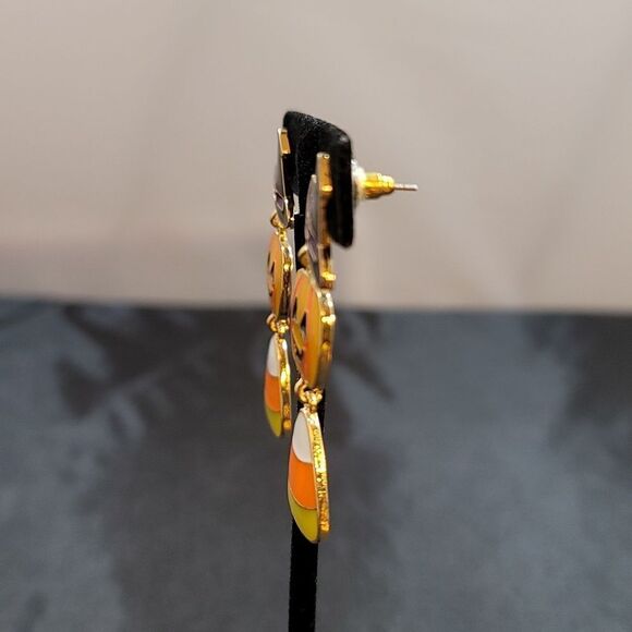 NEW CELEBRATE TOGETHER HALLOWEEN WITCH HAT,JACK O LANTERN &CANDY CORN EARRINGS - Picture 6 of 10